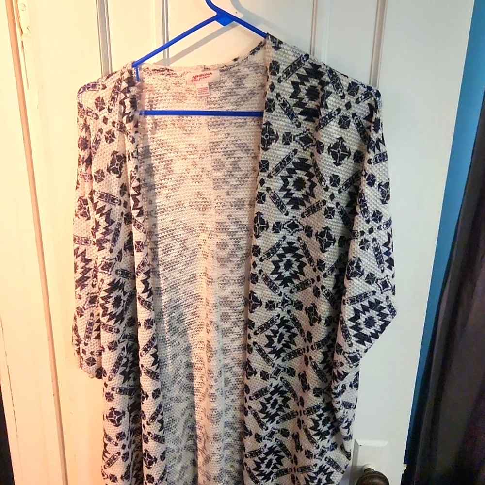 ARIZONA Jean Co. Cardigan